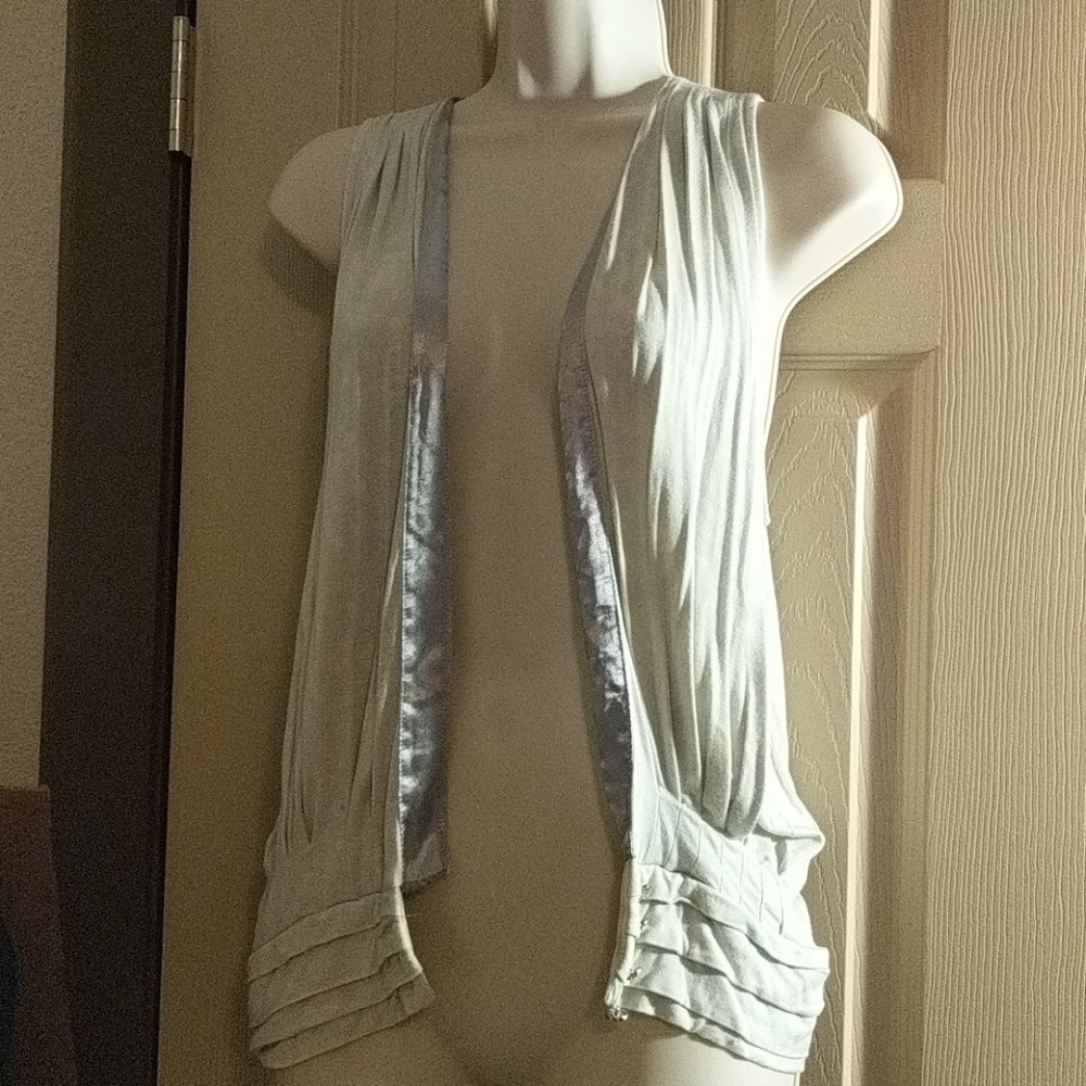 Really cute vest